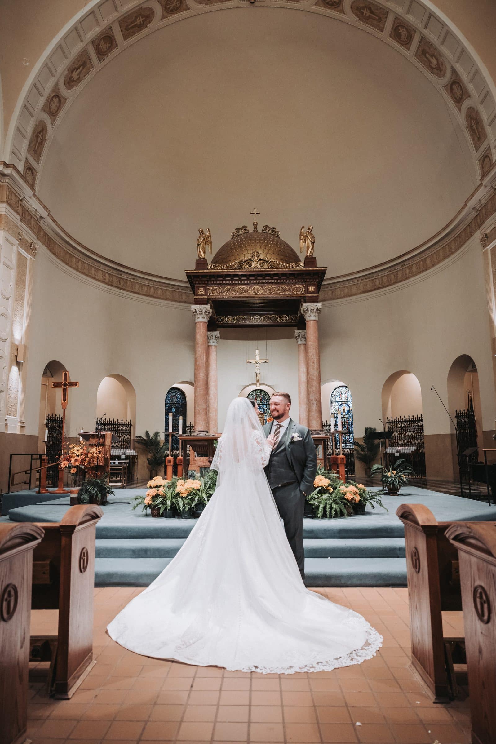Gifts To Get Your Newly Engaged Friends