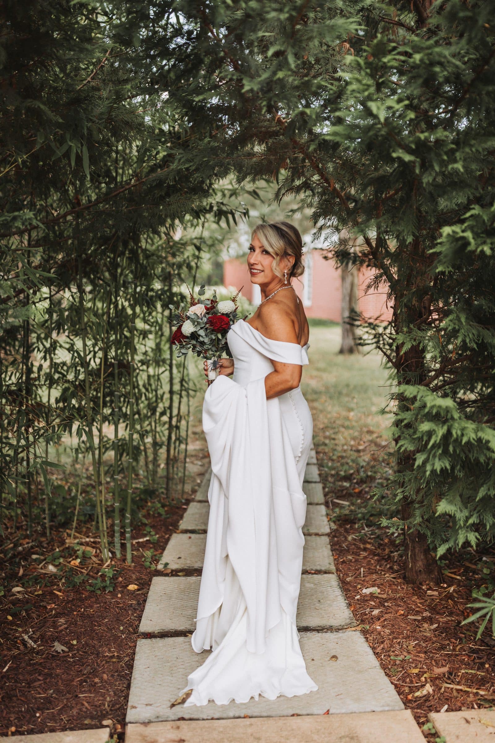Wedding Proposal Ideas: Creative and Romantic Ways to Pop the Question
