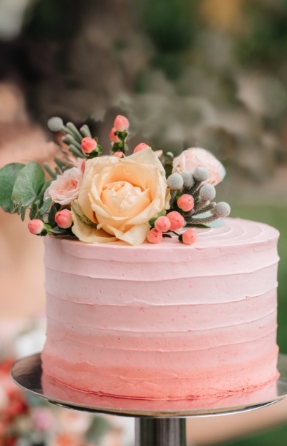 pink_wedding_cake